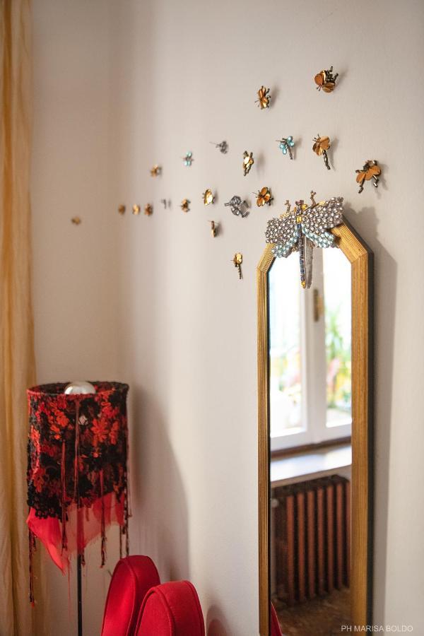 Billie'S Flat Red - Art & Design Apt In Verona Historic Centre Экстерьер фото